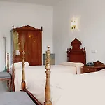 Hotel Gaya 3*