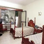 Gaya Hotel
