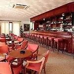 Gaya Hotel 3*