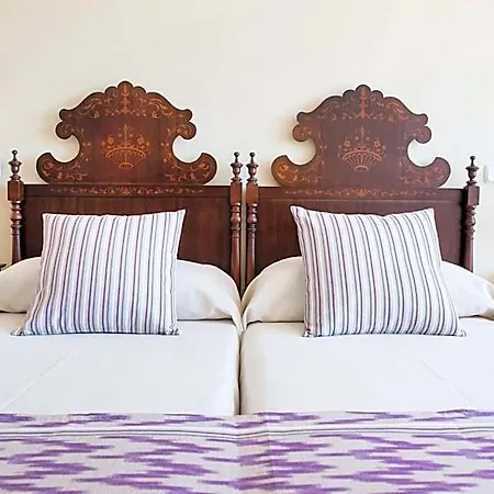 Gaya Hotel